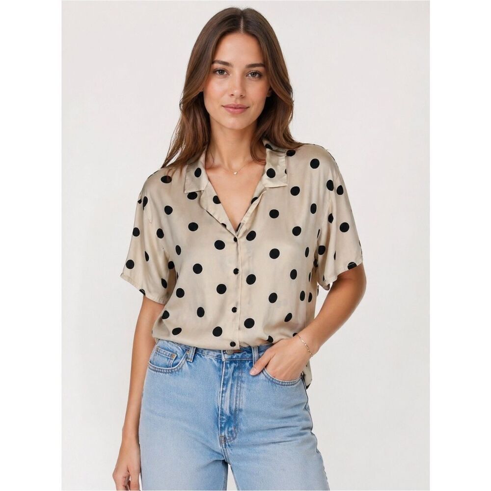 TU Women's Summer Short Sleeve Polka Dot Printed Button-Down Blouse Size 14